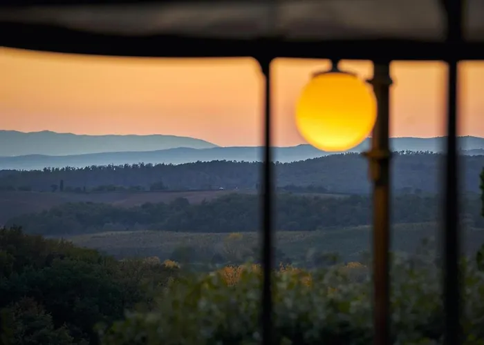 Szálloda Curina Castelnuovo Berardenga