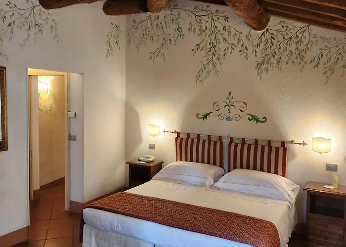 Szálloda Curina Castelnuovo Berardenga