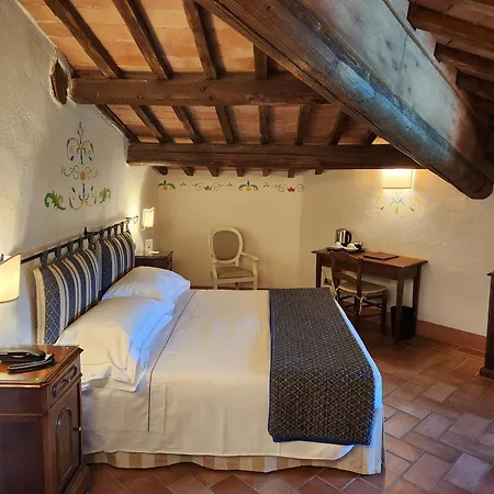 Curina Hotel 4*